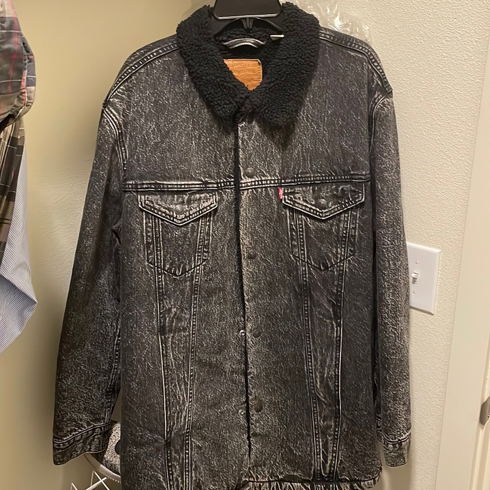 Sherpa lined denim jacket by Levi’s Premium. Specially designed long length